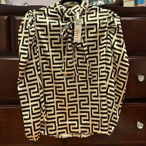 Geometric Black and White Blouse